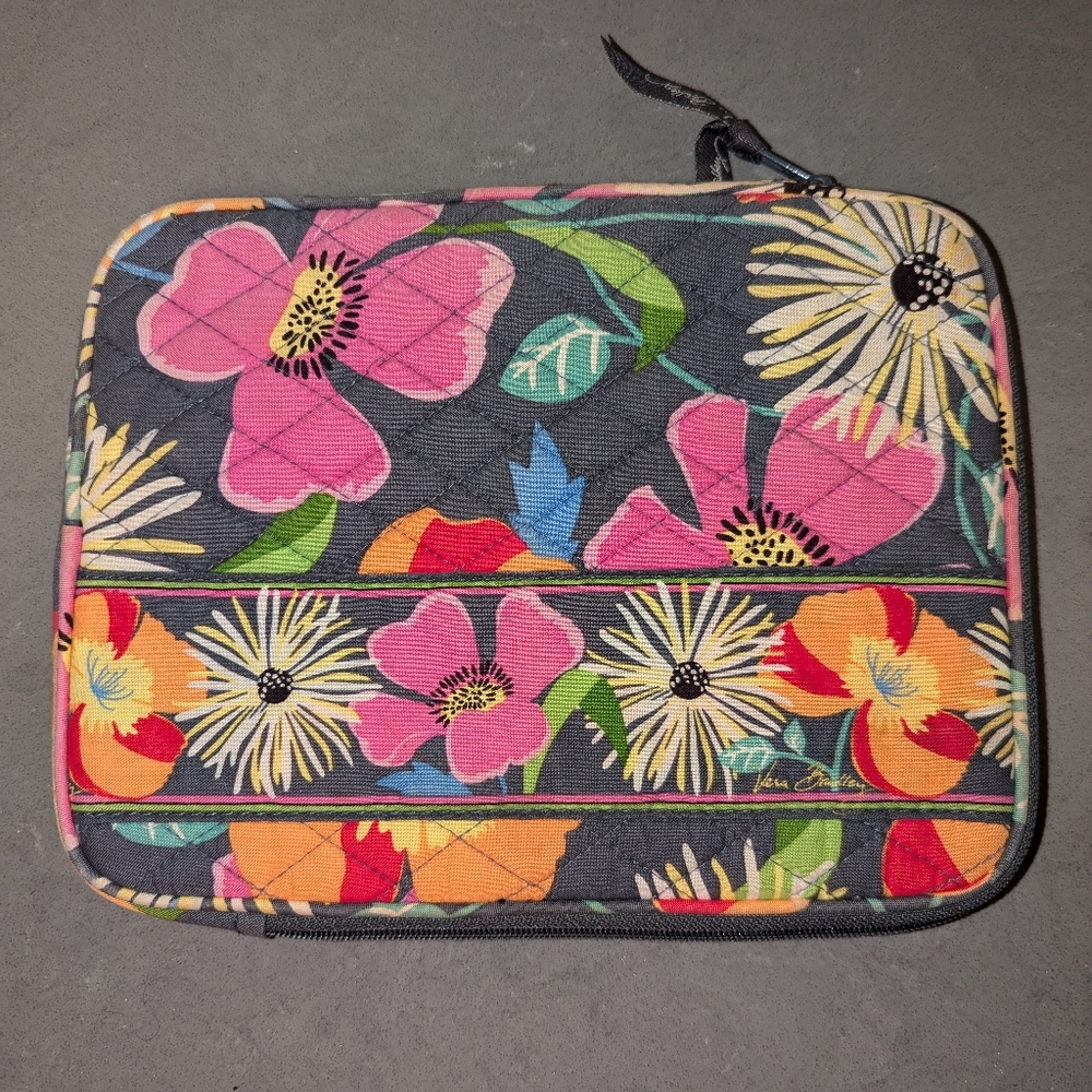 Vera Bradley tablet sleeve in Jazzy Blooms pattern